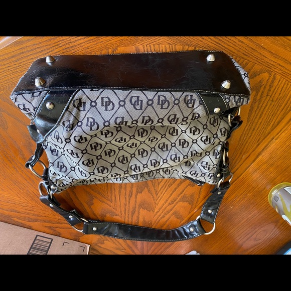 DOONEY AND BOURKE (1975) purse - Picture 6 of 6